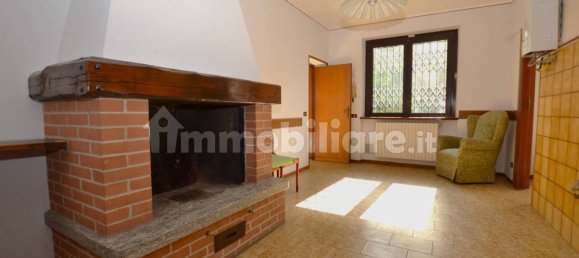 Villa de 4 dormitorios en Missaglia, Italy No. 127735 9