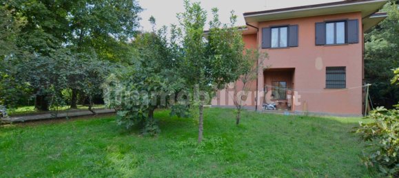 Villa de 4 dormitorios en Missaglia, Italy No. 127735 4