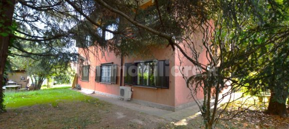 Villa de 4 dormitorios en Missaglia, Italy No. 127735 6