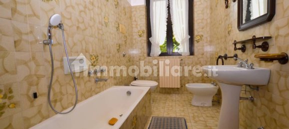 Villa de 4 dormitorios en Missaglia, Italy No. 127735 18