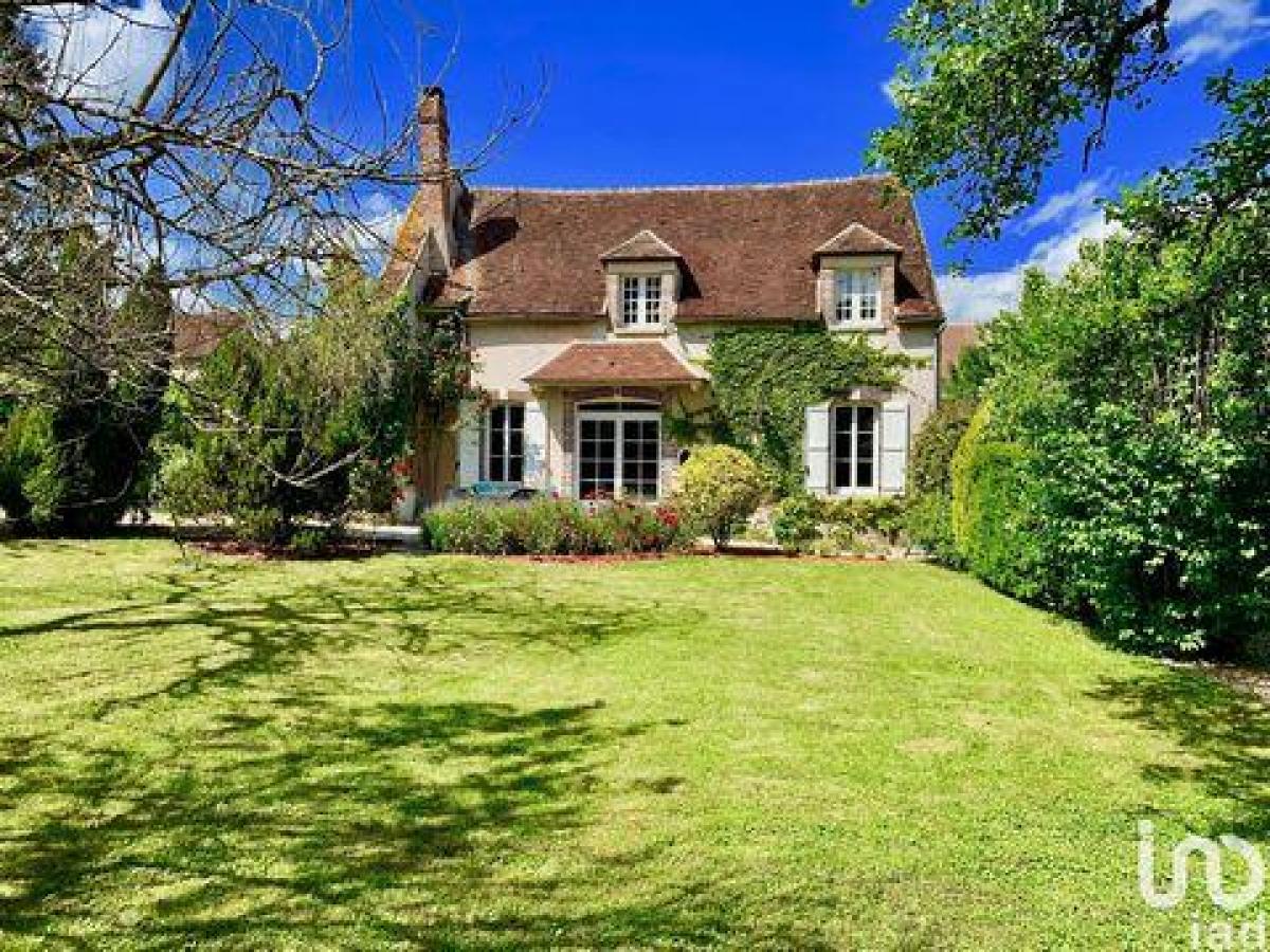 Дом с 3 спальнями в Осер, Франция № 8663