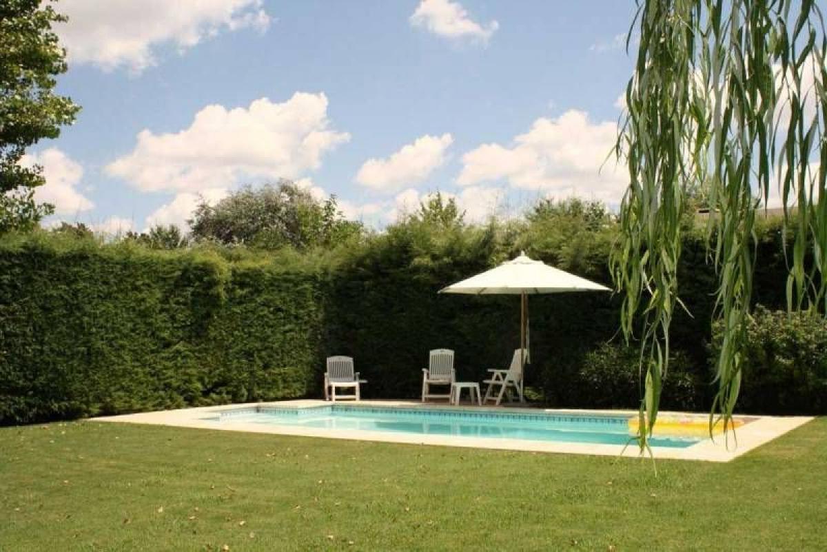 3 bedrooms House in Escobar, Argentina No. 90647