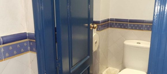 70m² Commercial property in Cadiz, Spain No. 224705 13