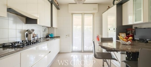 4-Zimmer Wohnung in Nova Milanese, Italy, Nr. 295088 11