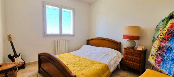3 Schlafzimmer Villa in Euzet, France, Nr. 197028 8