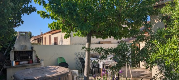 2 bedrooms House in Pezenas, France No. 203389 2