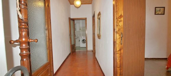 4 rooms Apartment in Scansano, Italy No. 237946 5