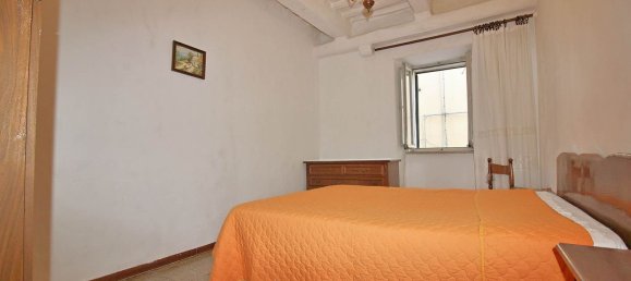 4 rooms Apartment in Scansano, Italy No. 237946 7