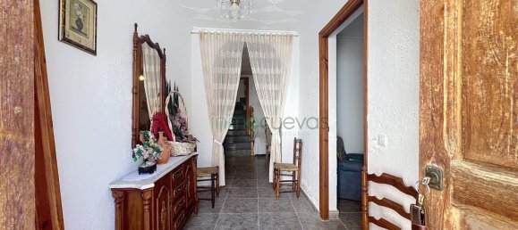 4 bedrooms House in Lubrin, Spain No. 166955 3