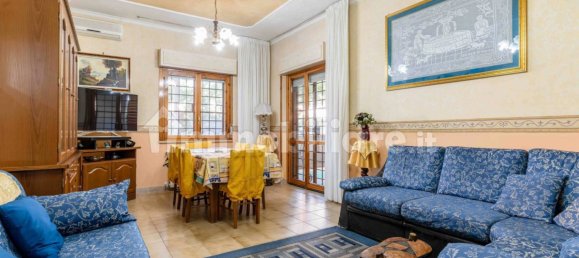 Apartamento de 3 dormitorios en Monterotondo, Italy No. 160742 2