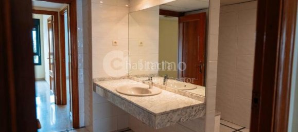 5 bedrooms Duplex in Lleida, Spain No. 159011 22