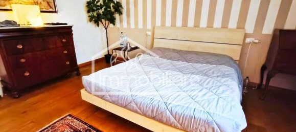 2 bedrooms Apartment in Vinci, Italy No. 177232 17