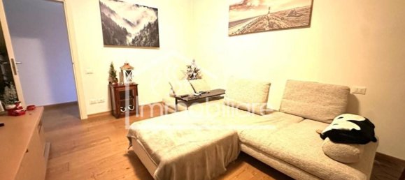 2 bedrooms Apartment in Vinci, Italy No. 177232 9