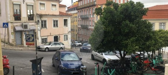 9 bedrooms Building in Lisbon, Portugal No. 103364 10