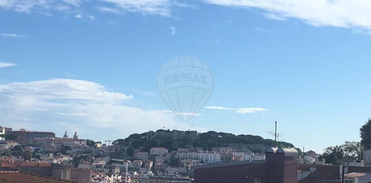 9 bedrooms Building in Lisbon, Portugal No. 103364