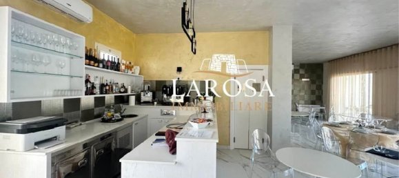 Propriété commerciale à Melendugno, Italy 408m² No. 144402 5