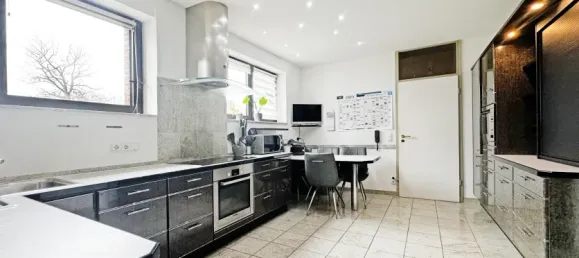 5 bedrooms Bungalow in Offenbach, Germany No. 206797 7