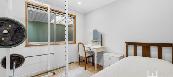 4 Schlafzimmer Haus in Dandenong North, Australia, Nr. 215 9