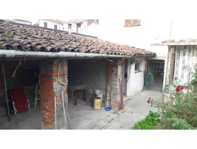 Casa de 5 habitaciónes en Vescovato, Italy No. 253038