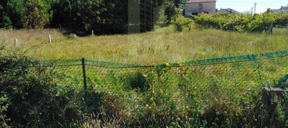 589m² Land in Valenca, Portugal No. 64134 3