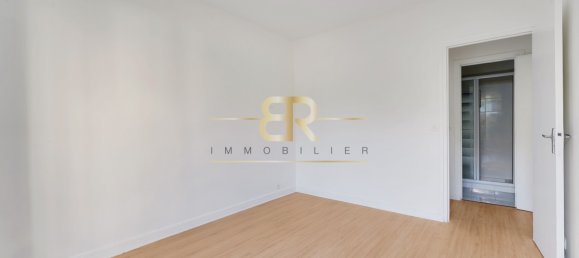 3 bedrooms Apartment in Saint-Cloud, France No. 166434 8