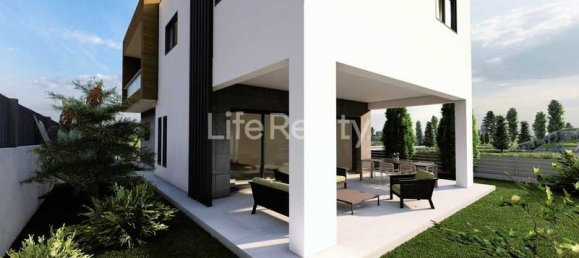 4 bedrooms House in Pyrgos, Cyprus No. 10554 6