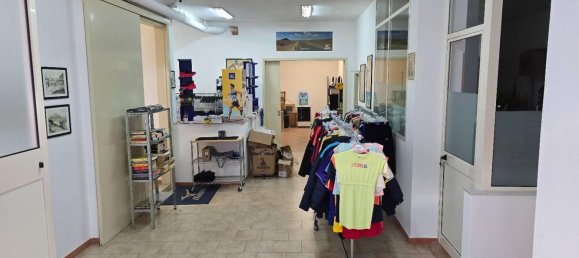 280m² Office in Palermo, Italy No. 274838 8