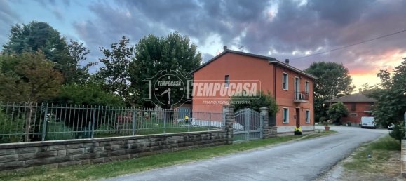 2 Schlafzimmer Wohnung in Granarolo dell'Emilia, Italy, Nr. 79068 2