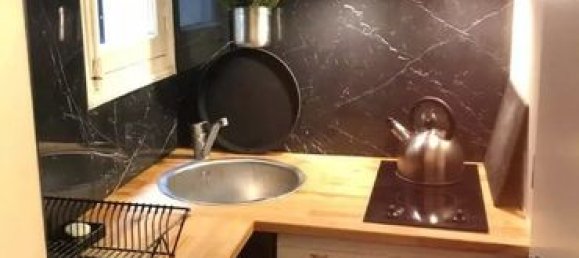 1 bedroom Apartment in Paris, France No. 315245 2