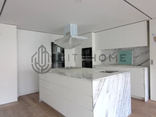 2 bedrooms Apartment in Lisbon, Portugal No. 113760