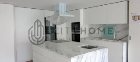 2 bedrooms Apartment in Lisbon, Portugal No. 113760 4