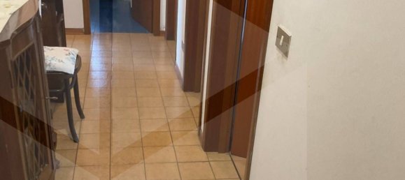 Квартира с 4 комнатами в Кастелло д’Арджиле, Италия № 258649 18