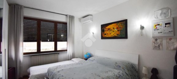 4 rooms Apartment in Ivrea, Italy No. 52415 9