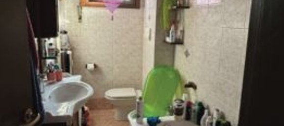 3 rooms Apartment in Cormano, Italy No. 215849 12