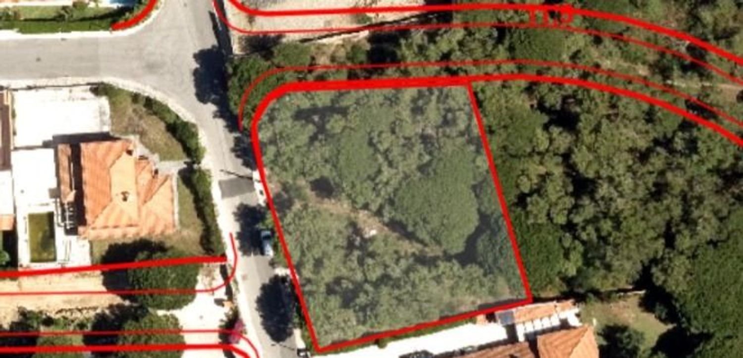 Terreno em Cascais, Portugal 1750 m² N.º 128662