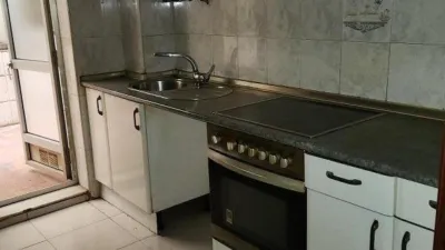 3 bedrooms Apartment in Zaragoza, Spain No. 254951