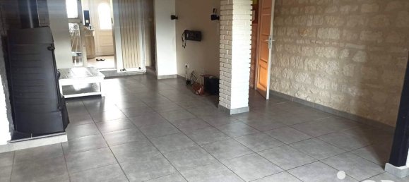 3 bedrooms House in Nogent-sur-Oise, France No. 363859 2