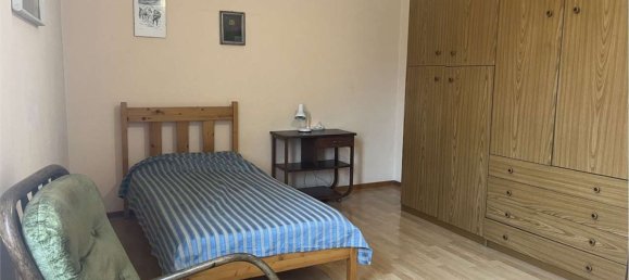 5 bedrooms Apartment in Trento, Italy No. 332579 4