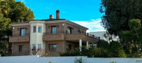 5 bedrooms Villa in Ciudad Quesada, Spain No. 261788 3