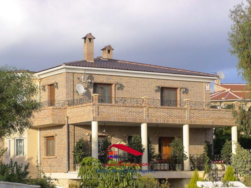 5 bedrooms Villa in Ciudad Quesada, Spain No. 261788