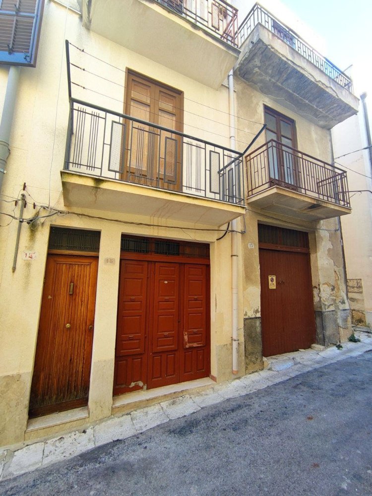4-salle Maison à Alcamo, Italy No. 258753