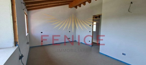 3 bedrooms Villa in Volpago del Montello, Italy No. 328412 10