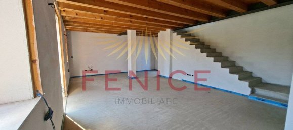 3 bedrooms Villa in Volpago del Montello, Italy No. 328412 4