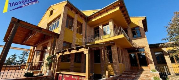 8 bedrooms Building in Trescasas, Spain No. 66811 2