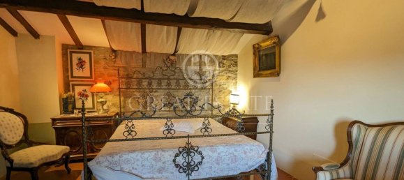 4 bedrooms House in Passignano sul Trasimeno, Italy No. 172566 13