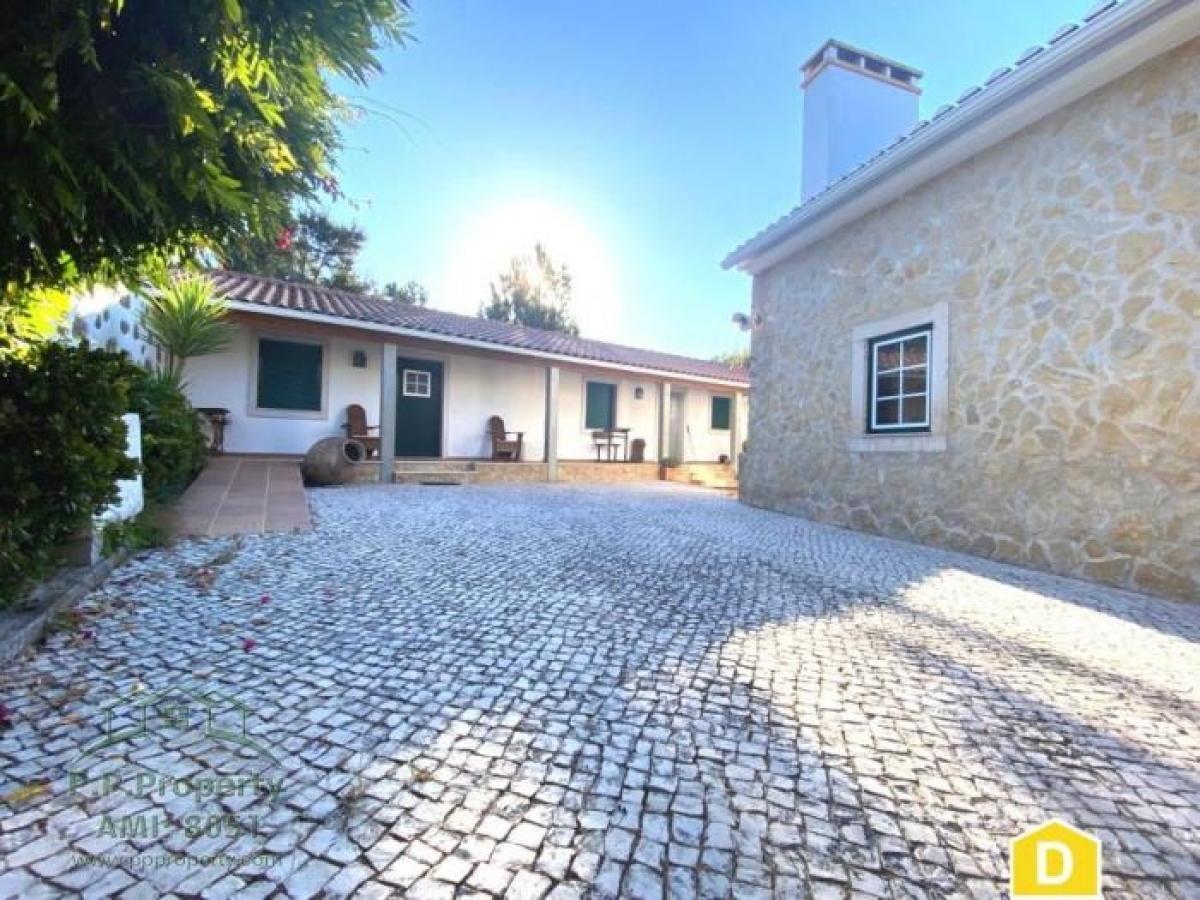 4 bedrooms House in Caldas da Rainha, Portugal No. 5495