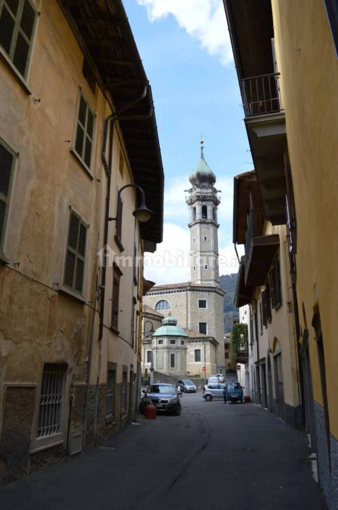 4 bedrooms House in Gandino, Italy No. 341950