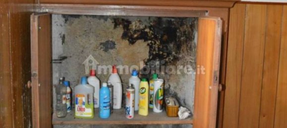 4 bedrooms House in Gandino, Italy No. 341950 8