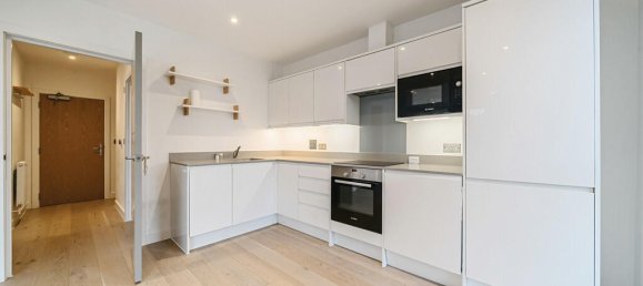 1 Schlafzimmer Wohnung in London, United Kingdom, Nr. 7597 2