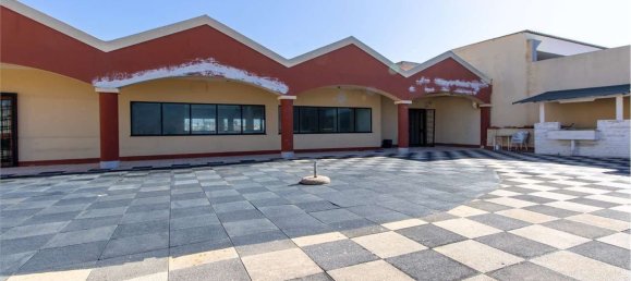 370m² Building in Cagliari, Italy No. 257981 6